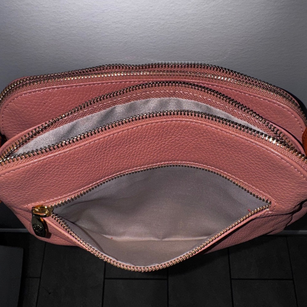 Valentina Crossbody Bag Womens Medium Pink Excellent Pebbled Leather‎ Italy Zip - Picture 5 of 14
